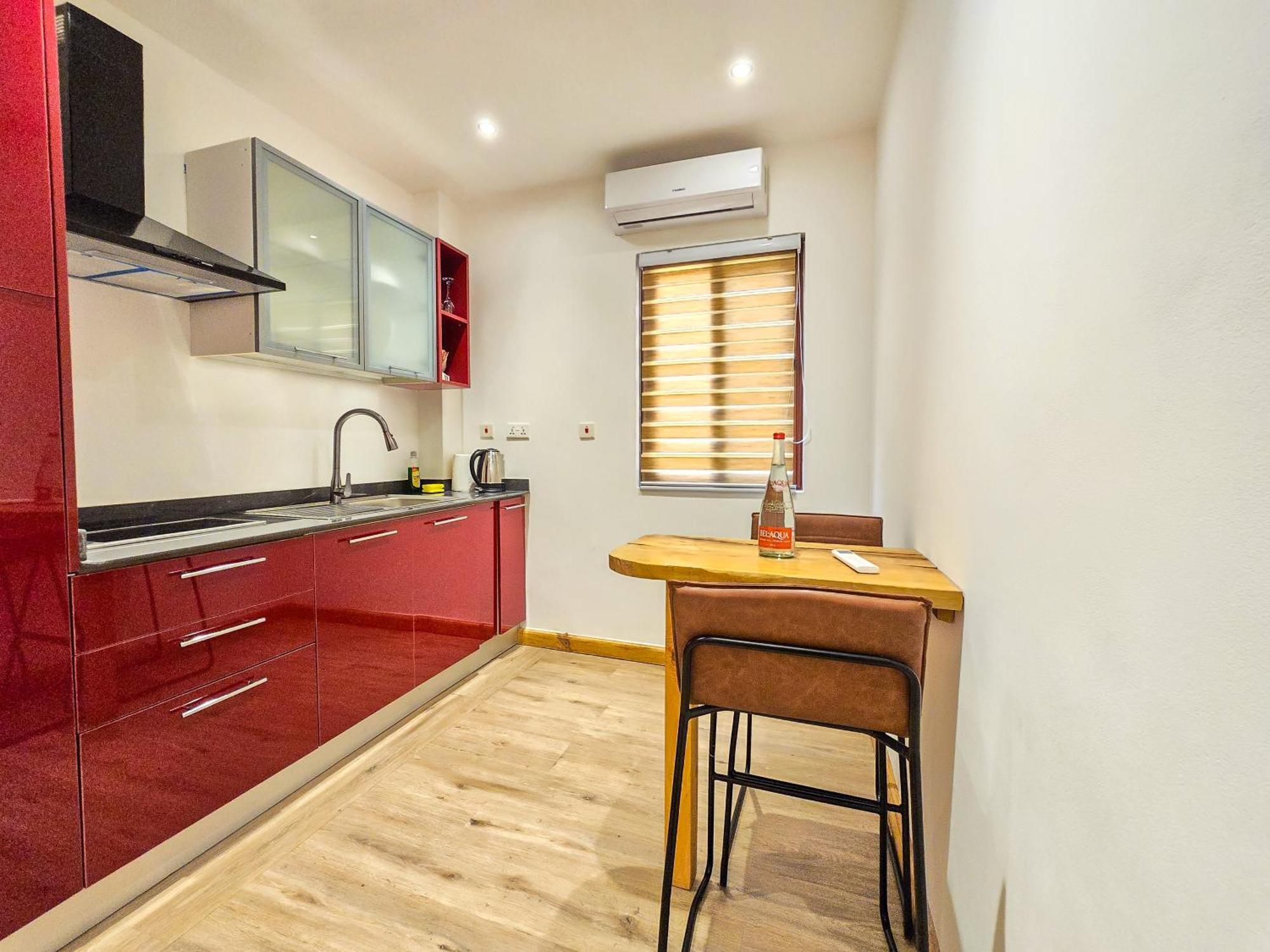 One-Bedroom Apartment