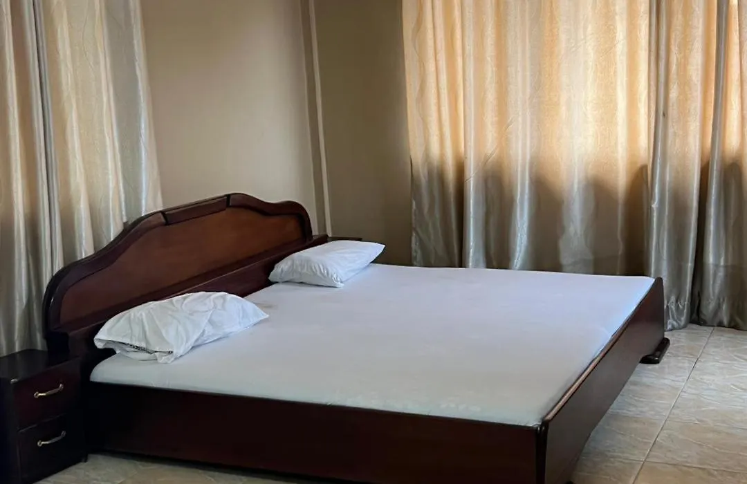 Hansonic Hotel-1