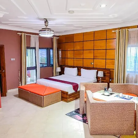 Triple Hill Hotel-3