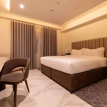Palms By Eagles Airport City-3