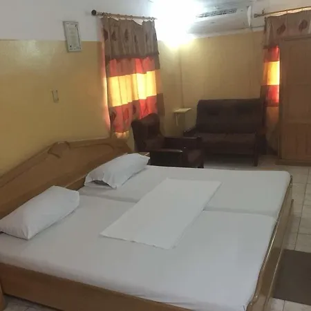 Hansonic Hotel-2